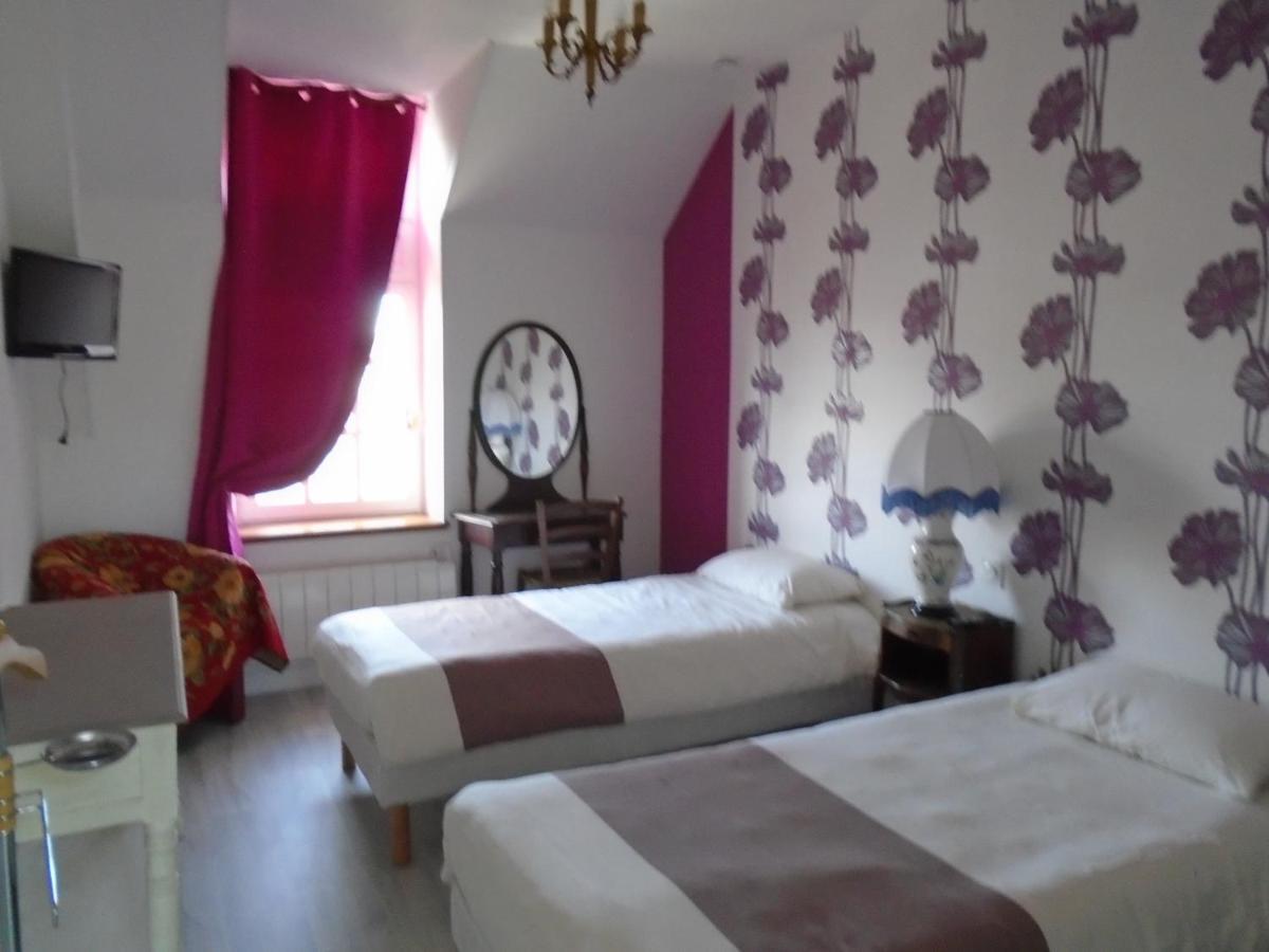 Maison des Isles Saint-Hilaire-du-Harcouët Extérieur photo